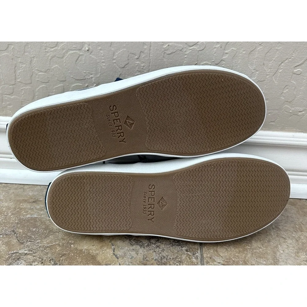 sperry shoes men size 8.5 navy blue WAHOO CVO NAVY Insole Cloth is missing